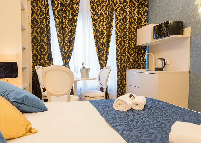 Luxury Triple Room